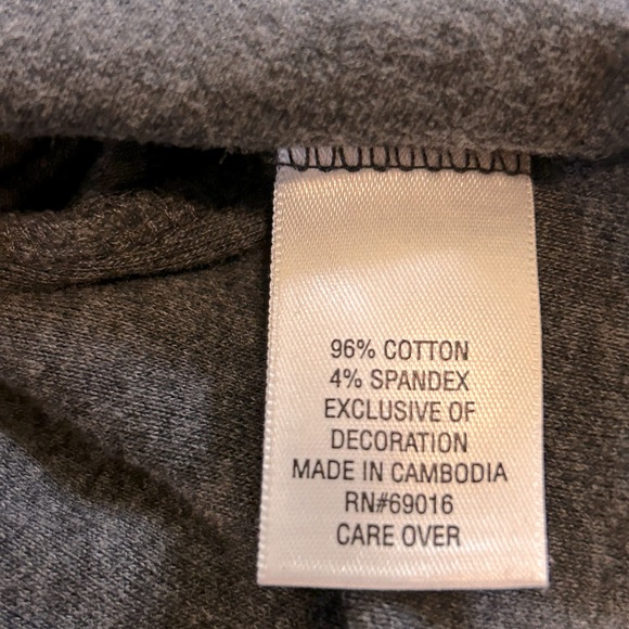 Laura Ashley Women’s Size L 3/4 sleeve lace collar crew neck grey shirt - Picture 4 of 4